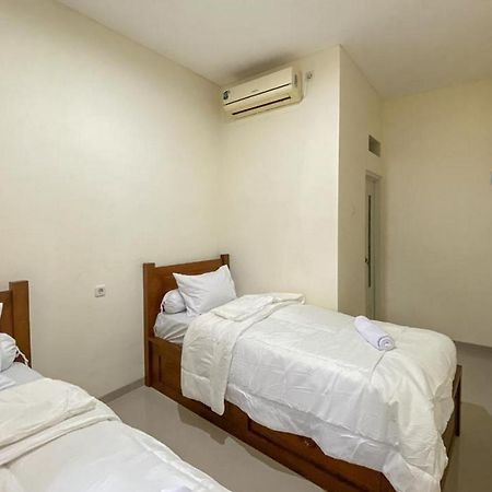 Nipa Guest House Near Universitas Widyagama Mitra Reddoorz Blimbing  Dış mekan fotoğraf
